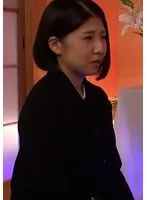 亡くなった夫の義理の童貞倅の筆おろし！遺影の前でイキまくる美しき未亡人の変態SEX！ サンプル画像