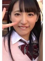 あどけない笑顔の幼い制服女子の淫乱な姿！ サンプル画像