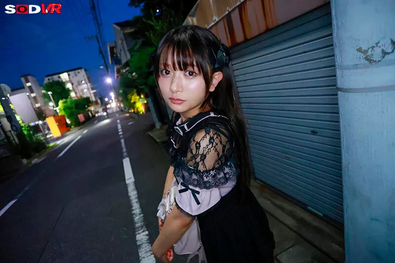 【VR】【8K】道端で拾った地雷系家出少女を泣きながら中出し懇願ご奉仕するよう懐柔。 サンプル画像 3