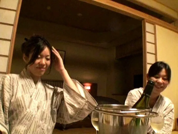 【AIリマスター版】人妻不倫旅行×人妻湯恋旅行 collaboration ＃02 Side.B サンプル画像 7