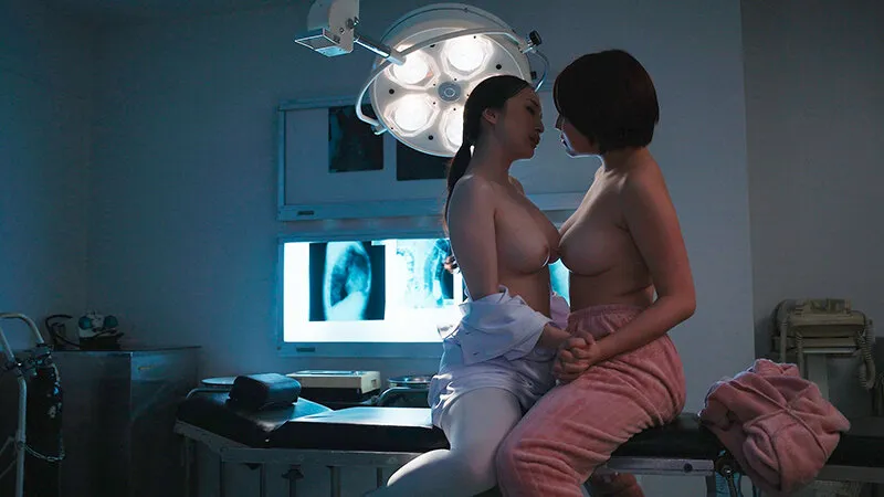 おっぱいをおっぱいで挟み合う‘パイパイズリ’の圧迫に大興奮！巨乳ナースと巨乳患者が乳首と乳首で感じ合う退院までの乳くり1週間 月野かすみ 天月あず サンプル画像 17