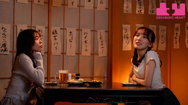 お互いに彼氏持ちだけど女の子相手なら浮気にならないよね？友達同士だったけどキスで一気に距離が縮まって一夜限りのレズビアンになる瞬間 瀬戸ひなこ 白石もも サンプル画像 2