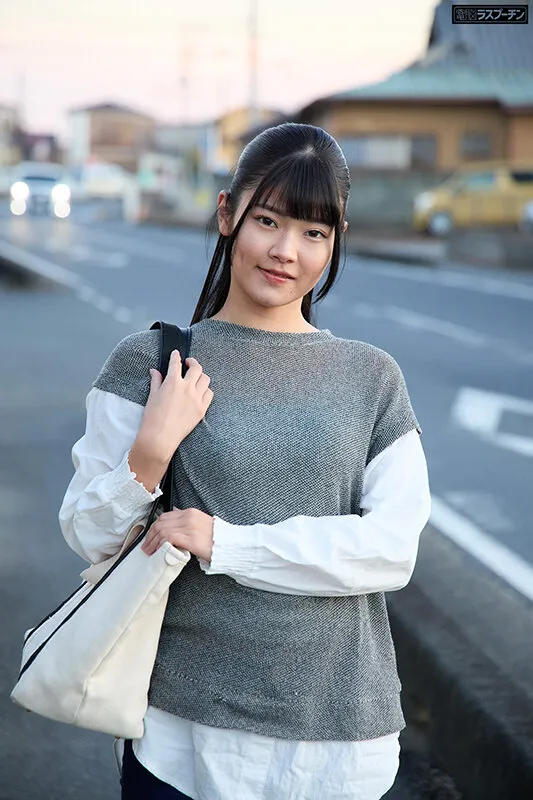 優しくて可愛い保母さん限定！マジックミラー号乳首カラオケ 乳首いじられながら1曲歌いきったら賞金GET！感じちゃったらHな罰ゲーム！ サンプル画像 14