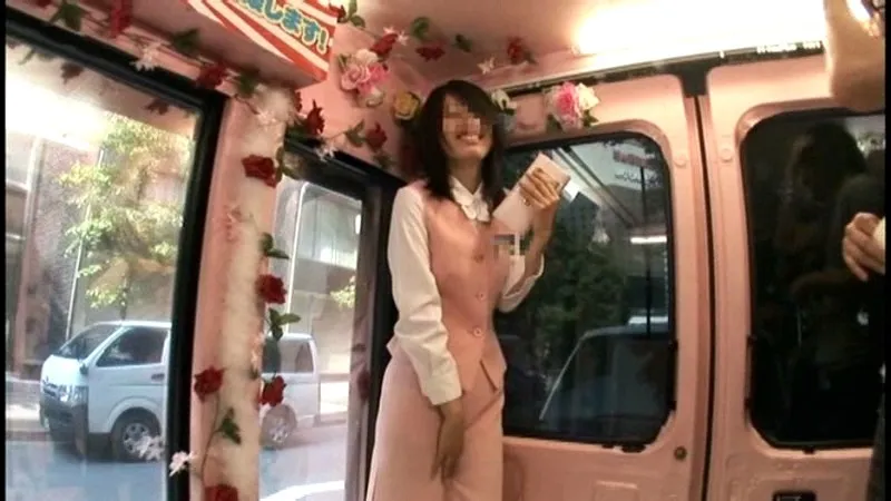 マジックミラー便 夏のオフィス街で出張ナンパ！働く美女編 普段は真面目に働く素人OLさんたちが、職場では絶対見せない下着と本音を大胆露出！！in丸の内＆西新宿 サンプル画像 19