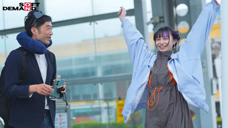 こんな顔してえっっっぐいアクメするほどデカチン狂でした。総fw60万人の台湾美少女が、デカチン日本代表3名と乱れ逝き！ 小さいマ●コの膣穴いっぱいにチ○ポが入り込む激ピストンにも、感謝が止まらない！！ 大絶頂‘謝謝セックス’ 齋齋いつき サンプル画像 4