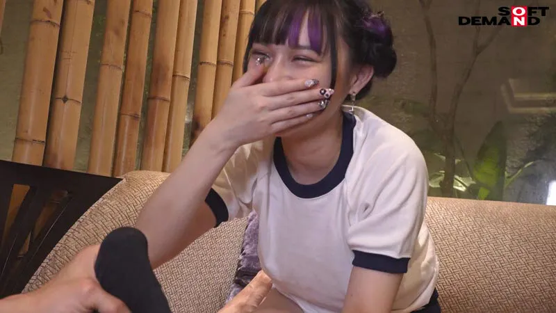 こんな顔してえっっっぐいアクメするほどデカチン狂でした。総fw60万人の台湾美少女が、デカチン日本代表3名と乱れ逝き！ 小さいマ●コの膣穴いっぱいにチ○ポが入り込む激ピストンにも、感謝が止まらない！！ 大絶頂‘謝謝セックス’ 齋齋いつき サンプル画像 8