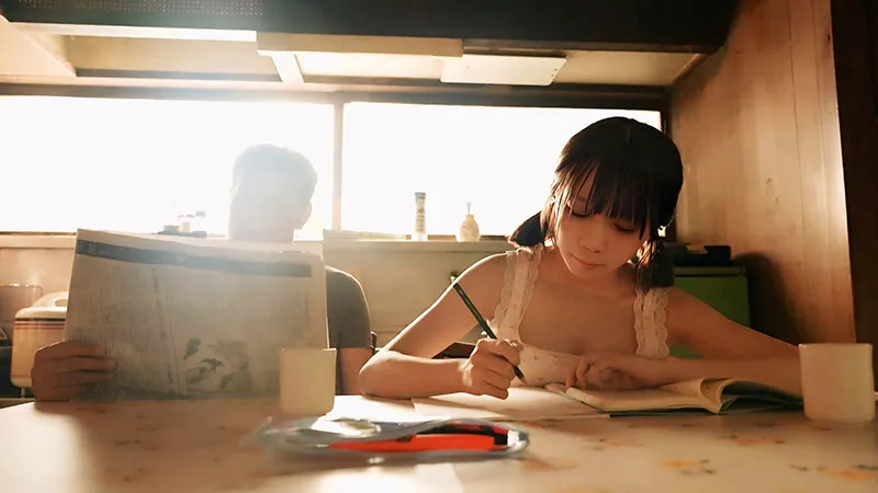 ある日、身寄りのない子を俺の家で預かることになった。娘のように接していたが献身的に身体を差し出してきたので…日向由奈 サンプル画像 7