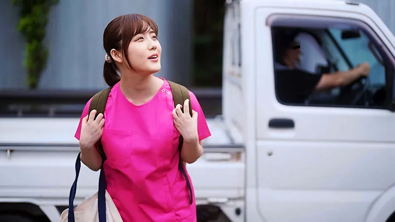 「村人全員、わたしが診ます！」男性過多の過疎村ナース・小鈴みかんの全員おち〇ぽヌキまくり派遣診療 サンプル画像 1