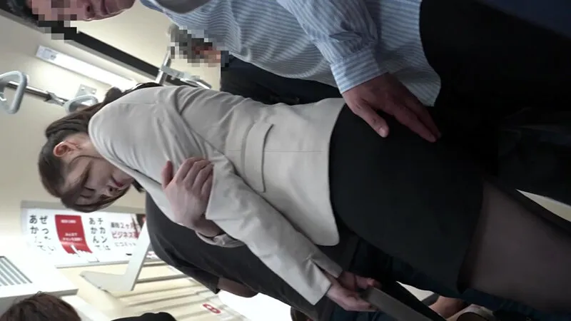 ぷるぷる神乳痴〇2 乳首こねくり柔肌鷲掴み、乳頭玩具までも！長時間アクメで腰を振ってしまい中出しが拒めない新卒リクスーOL～ターゲットC子編～ サンプル画像 1