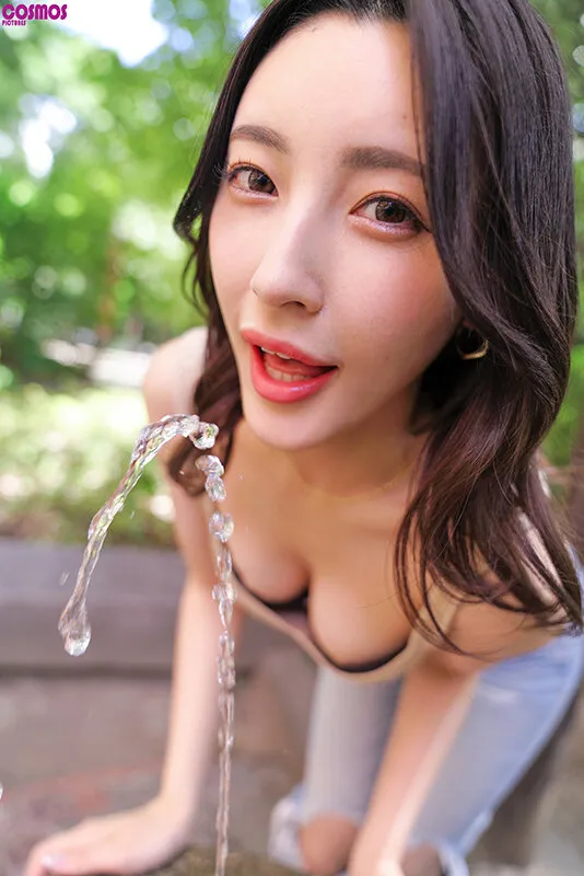 今、セフレで一番エロい推し妻、紹介します。チ〇ポ大好き誰の精子でも美味しくごっくんする美顔セフレ妻かなさん29歳 サンプル画像 1