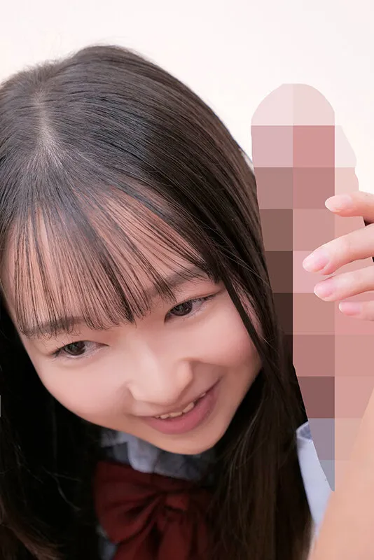 素人ナンパ 代々木で見つけたウブな女子●生に18cmメガチ〇ポを素股してもらったらこんなヤラしい事になりました。 サンプル画像 8