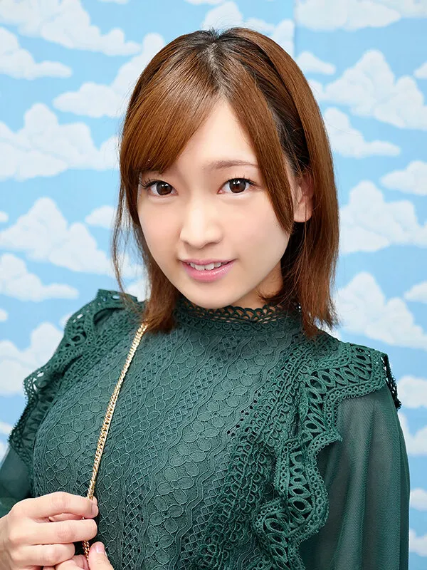 新宿で見つけた超敏感女子大生がヌルヌル素股に挑戦！何度イッてもガン突きピストンで連続中出し！ 星あめり サンプル画像 1