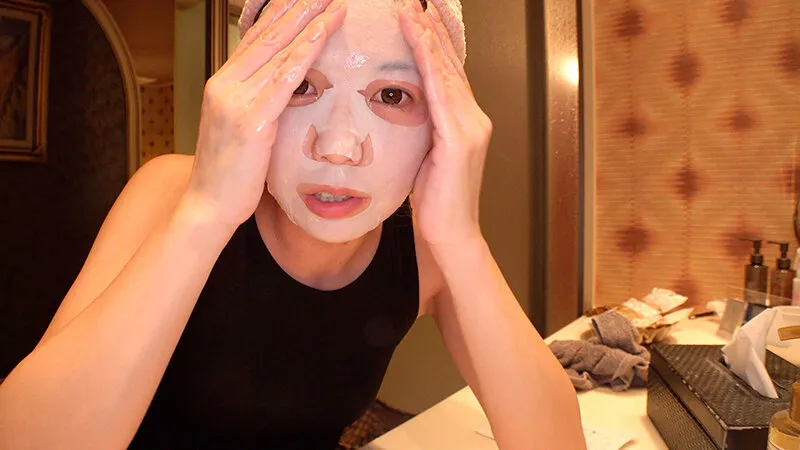 悩み相談くらいの関係だった同じ部署の子持ちシングルマザー渋谷なつに朝イチから誘われて…寂しさを埋めるようにラブホ不倫で何度も中出しと精飲をした サンプル画像 16