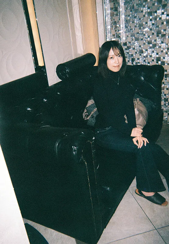 職場で知り合った美人パートの長瀬麻美さんは人生で一度も精子を飲んだことが無いみたいで、ラブホ飲みで距離感縮めてSEXしたらゴックンしてくれたので旦那が帰宅するPM22:00まで何度も精飲と中出しをした。 サンプル画像 4