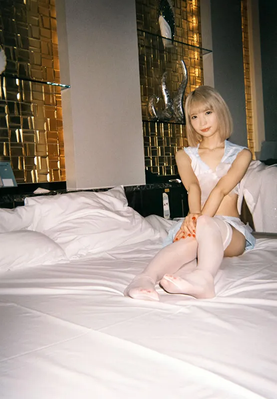 ゴックンは私の安定剤 病みカワ系セフレちゃん希咲那奈とラブホで巣ごもり精飲デート サンプル画像 1