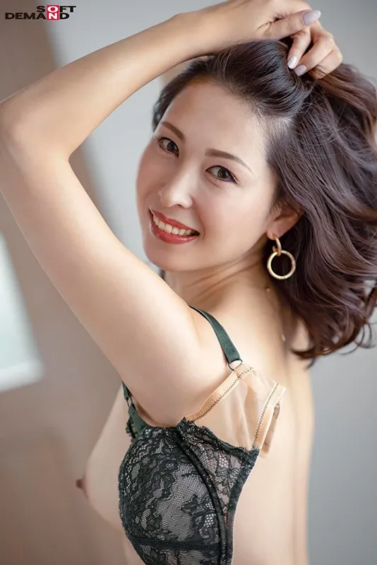 本物元超高級風俗嬢 リアル経験者の凄腕テクニック 佐田茉莉子 サンプル画像 3