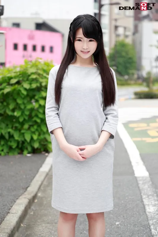 まい（19）アパレル店員 マジックミラー号 推定身長150cmのミニマム貧乳美少女に即ハメ！ サンプル画像 1