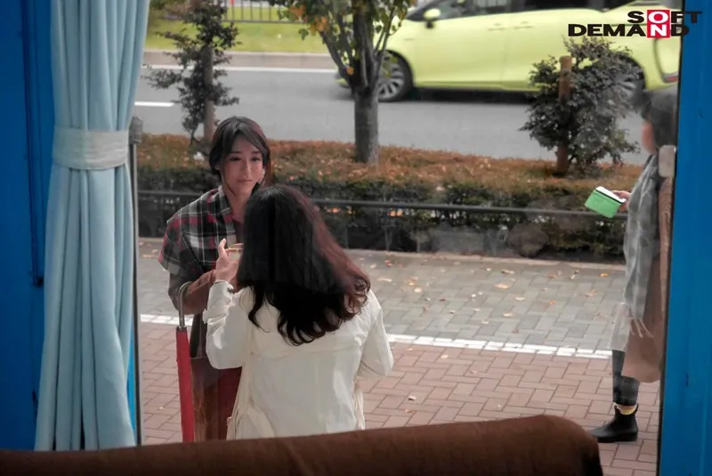 かおる（33） マジックミラー号 乳首マッサージで乳首イキ！ サンプル画像 20