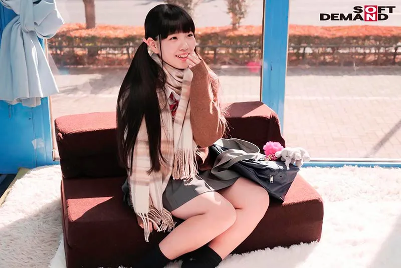 りお おっぱいもみもみインタビュー マジックミラー号 サンプル画像 1