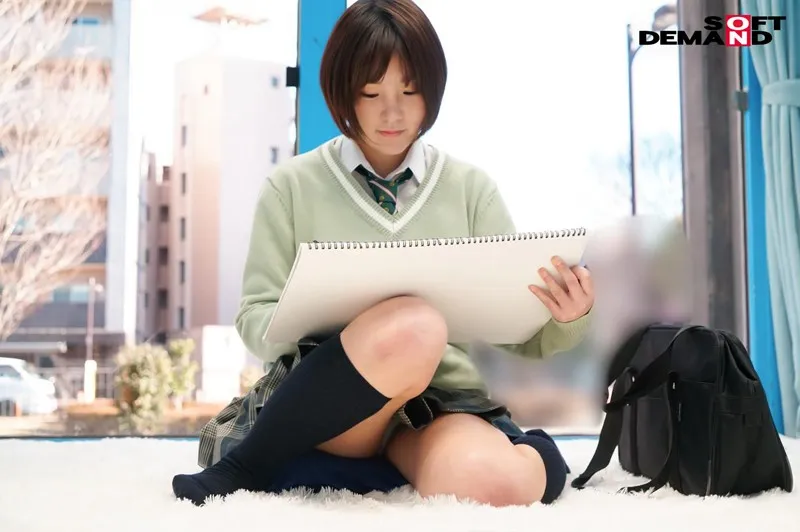 みお 透き通るような白い肌！プリップリのおしり！キュッとしまるオマ○コ！拘束おもちゃ初体験！ サンプル画像 1