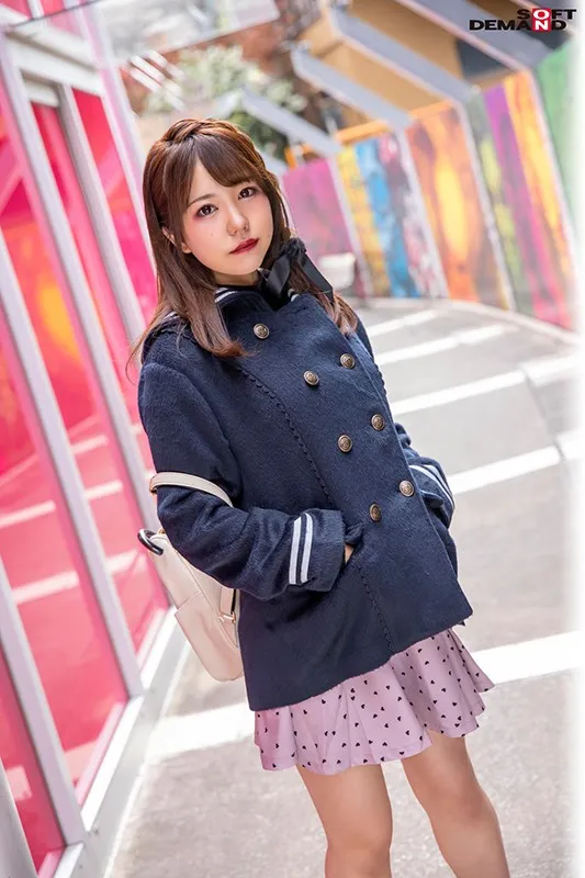 AV初出演！マジックミラー号緊急出張！「どんなエッチをするの？」竹●通りを歩く地雷メイク女子を脱がせてみたら何ともヤラしい雪肌モチモチFカップ（しかもピンク乳首）素顔のエッチも見たくって ミラー号下車後にスッピンおかわり2回戦まで撮れちゃいました！ まゆ サンプル画像 2