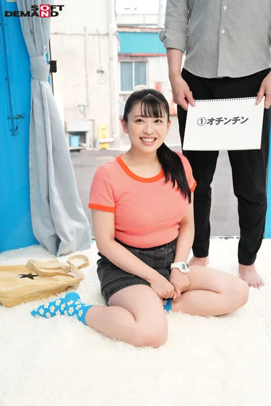 マジックミラー号 都内有数のお嬢様大学に通う高学歴女子大生に 100の淫語を言わせたら、純白のパンツに染みをつくってしまうのか検証！！ …結果、自らち○ぽを求めてしまうほどに発情、前戯不要な濡れ濡れま○こに生挿入！？【まりん編】 サンプル画像 2