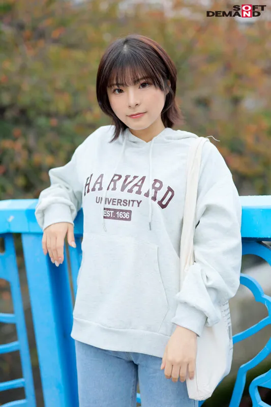 【初撮り】洋食屋アルバイトの女子大生 経験人数は少ないがエロへの興味は人一倍ある奇跡の美少女 ルックスよし性格よしスタイルよし◎ 性の目覚めはスマホで見たマジックミラー号 いつか・18歳【圧倒的4K映像でヌク！】 神代いつか サンプル画像 13