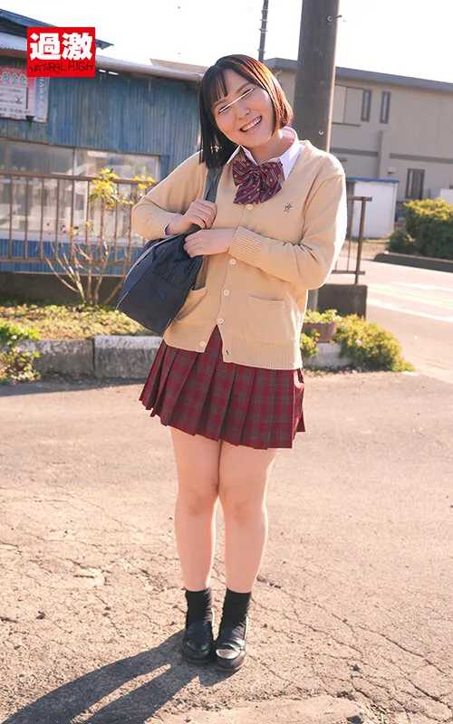 【Fカップあむちゃん】乳揉みマジックミラー号 じっくり生おっぱいを揉まれ綿パンぐちょ濡れ！恥じらい感じまくる赤面J○はヌルっとオチンチン挿れても断れない！？ サンプル画像 2