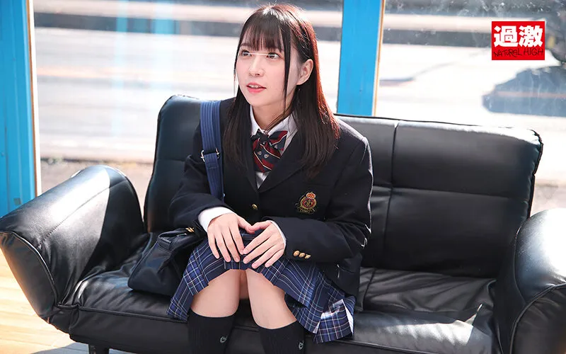 【Cカップもえちゃん】接吻マジックミラー号 はじめての3分間ディープキスで理性とマ◎コが蕩けてしまった敏感J○は唾液ダラダラ濃密ベロちゅうSEXしてしまうのか？ サンプル画像 4