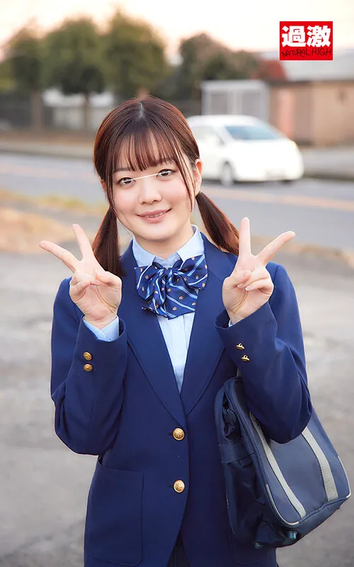 【Dカップりこちゃん】接吻マジックミラー号 はじめての3分間ディープキスで理性とマ◎コが蕩けてしまった敏感J○は唾液ダラダラ濃密ベロちゅうSEXしてしまうのか？ サンプル画像 2