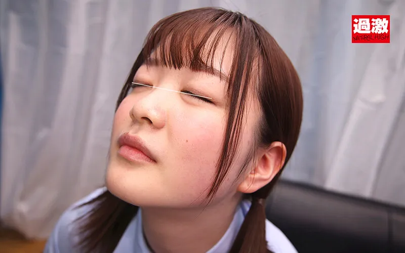 【Dカップりこちゃん】接吻マジックミラー号 はじめての3分間ディープキスで理性とマ◎コが蕩けてしまった敏感J○は唾液ダラダラ濃密ベロちゅうSEXしてしまうのか？ サンプル画像 3