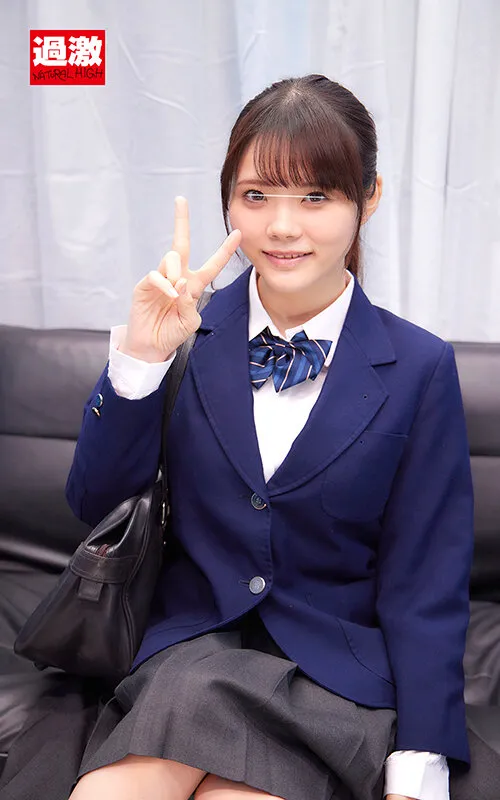 【Fカップれいちゃん】接吻マジックミラー号 はじめての3分間ディープキスで理性とマ◎コが蕩けてしまった敏感J○は唾液ダラダラ濃密ベロちゅうSEXしてしまうのか？ サンプル画像 2