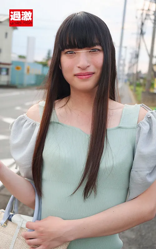 【しゃびー22歳】NHマジックミラー号 制服の似合うニューハーフ娘がおちんちん年齢当てに挑戦！Wチ○ポに挟まれ大興奮！初めての串挿し3Pでケツ穴ぱっくり連続ペニキュン中出し サンプル画像 2