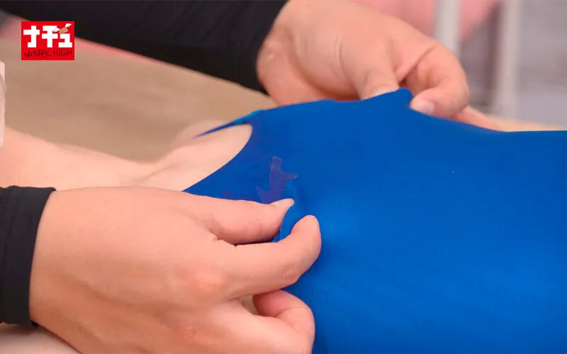 微乳こねくり整体院 マスク施術で意識が飛びイキまくる競泳女子 サンプル画像 11