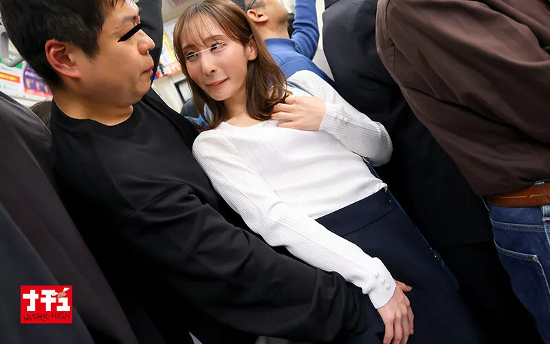 M男開発電車2 ポケット手コキで着衣内射精させる責め好きお姉さん サンプル画像 15