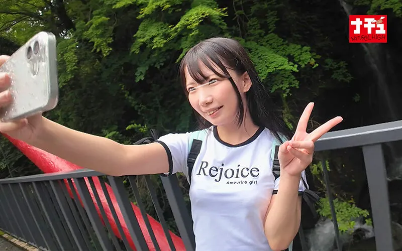 離婚してもう会えないエロい乳首した人懐っこい義娘と最後の温泉旅行で小さなマ○コをこじ開け中出しするまでの記録 サンプル画像 3