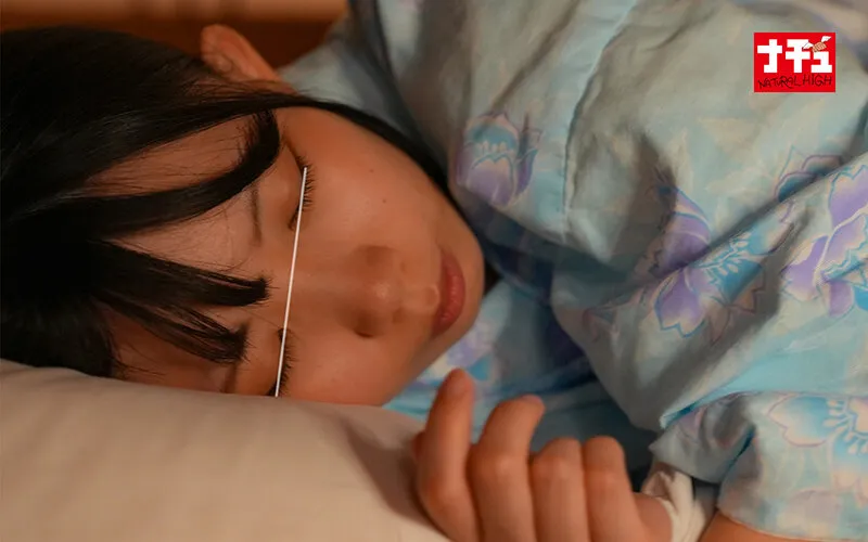 離婚してもう会えないエロい乳首した人懐っこい義娘と最後の温泉旅行で小さなマ○コをこじ開け中出しするまでの記録 サンプル画像 6