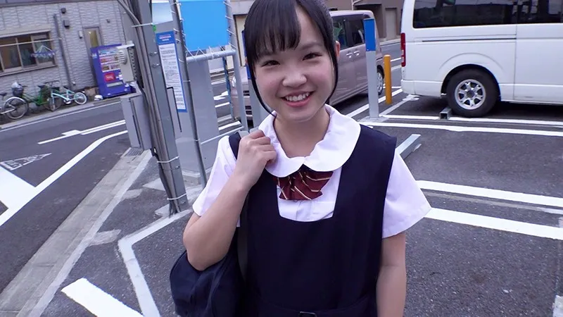 ひよこ女子がお宅訪問！甘えんぼWパイパンビッチーズ。 サンプル画像 13