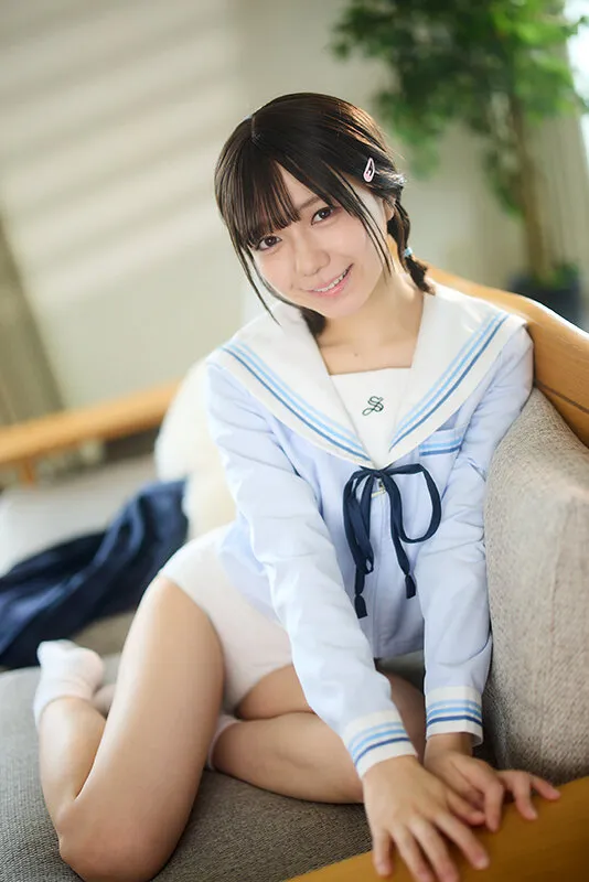 「パパ、私のこと愛してるなら生で入れて」思春期の娘とパパのいびつな愛の日常、そして中出しへと… 日向由奈 サンプル画像 2