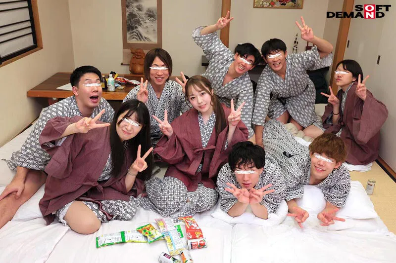 極悪非道な計画的輪●。修学旅行の夜、仲良しの女子と男子部屋に遊びに行ったらダマされて一人だけ残された私。必死で助けを求めるも口もマ●コもチ●コで塞がれてクラスメイトに交代制で連続中出し輪●された。 サンプル画像 2