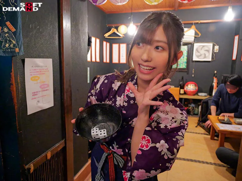 たった千円で超ペロペロに…？！早い・安い・上手いで話題の即尺ヌキ有りセンペロ酒場に密着！サクッとフェラ抜き神対応！飲みながらヌける最高チェーン店！ 大行列編 サンプル画像 6