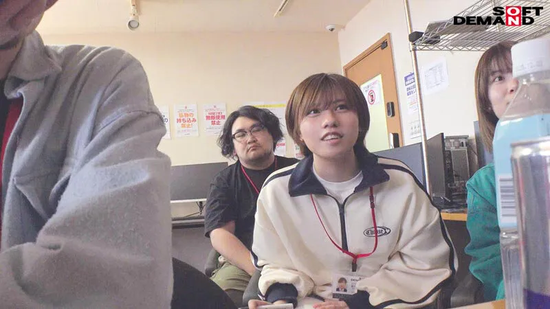 シャレっ気0 機材車が似合うAD新田が、激ピス、おもちゃ責め、デカチン、大量顔射などをした記録。 みんなの弟、制作部中途1年目 新田好実 サンプル画像 2