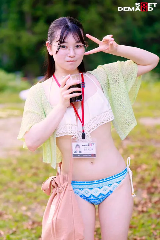 フリーのSOD女子社員と6人のガチ童貞。あの夏、イチバンときめいた筆おろし。 サンプル画像 19