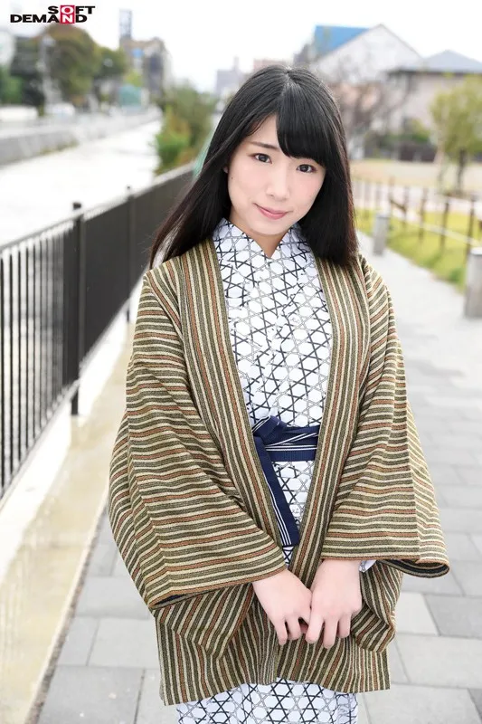 マジックミラー号で口説けなく下車したガードの固い素人娘が超強力媚薬で身体をくねらせ豹変イキ しまいにはキスだけで失禁アクメ！2 ～口説けなかった一部始終も見せます編～ サンプル画像 3