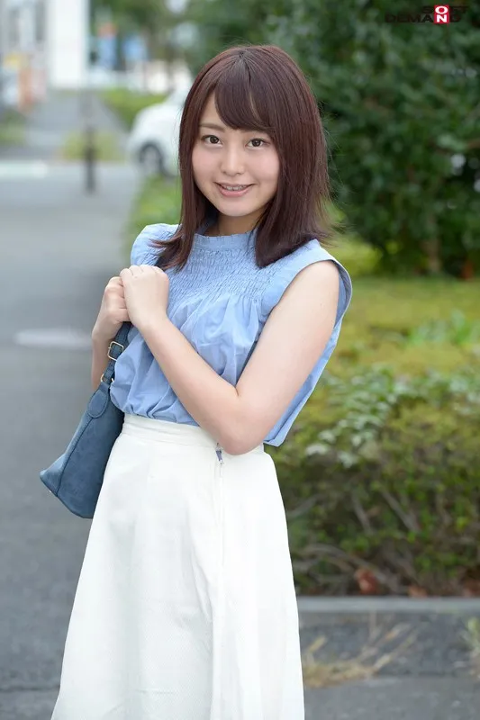 マジックミラー号で口説けなかったガードが固い素人娘を超強力媚薬で強●アクメ！アへ顔でヨダレを垂らして大量失禁 サンプル画像 4