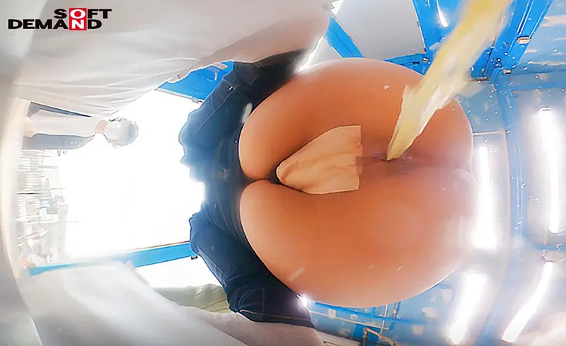 【ユーザーリクエスト新企画】マジックミラー号 女子大生限定 牛乳浣腸して身体のお悩み解決しませんか？桃色アナルからミルク大量噴射！敏感になった肛門にデカチン貫通で初めてのケツ穴アクメ！ サンプル画像 18