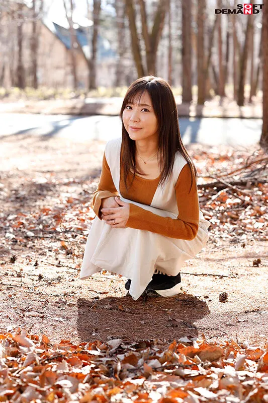 「37歳子持ちでもAVに出られますか？」アラフォーとは思えぬ奇跡の美貌と美くびれボディ 亜莉紗さんAV初出演【マジックミラー号25周年記念 シンデレラオーディション準グランプリ】 サンプル画像 2