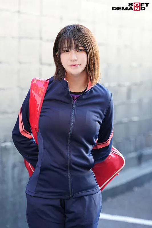 マジックミラー号 青春を部活に捧げるスポーツ女子大生限定！膣内洗浄でカラダのお悩み即解決！練習終わりのJDむれむれおマンコからジョボジョボ恥じらい大噴射！敏感になったキツマンへデカチン挿入！ サンプル画像 14