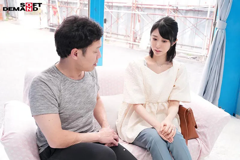 マジックミラー号 「性欲が抑えられなくて困っている男性の悩みを聞いてくれませんか？」セックスレスな人妻に18cmのギン勃ちペニスを見せつけて膣穴を濡れ濡れにさせて恍惚ナマSEX サンプル画像 3