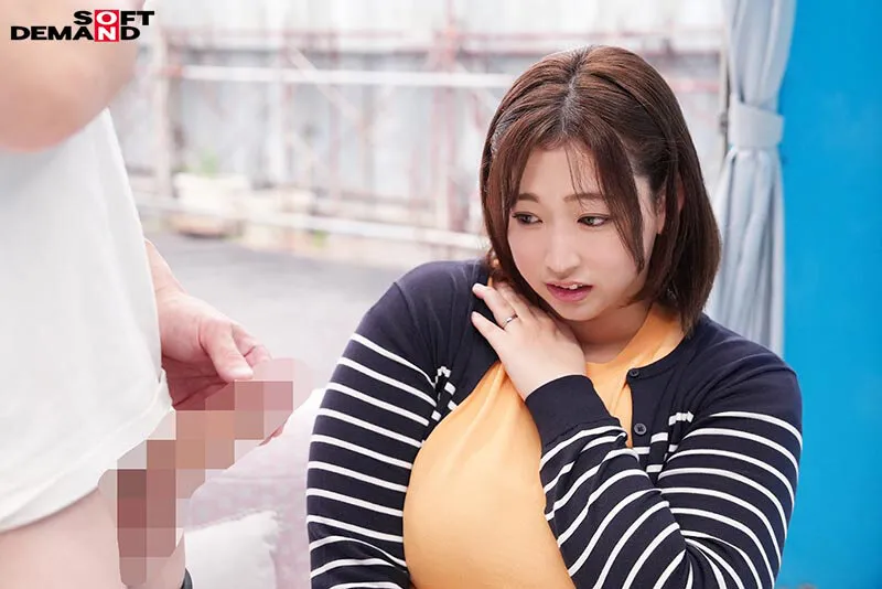 マジックミラー号 「性欲が抑えられなくて困っている男性の悩みを聞いてくれませんか？」セックスレスな人妻に18cmのギン勃ちペニスを見せつけて膣穴を濡れ濡れにさせて恍惚ナマSEX サンプル画像 9